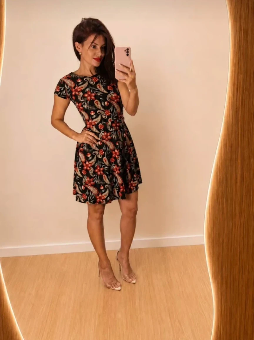 Look floral Linda Moda Feminina